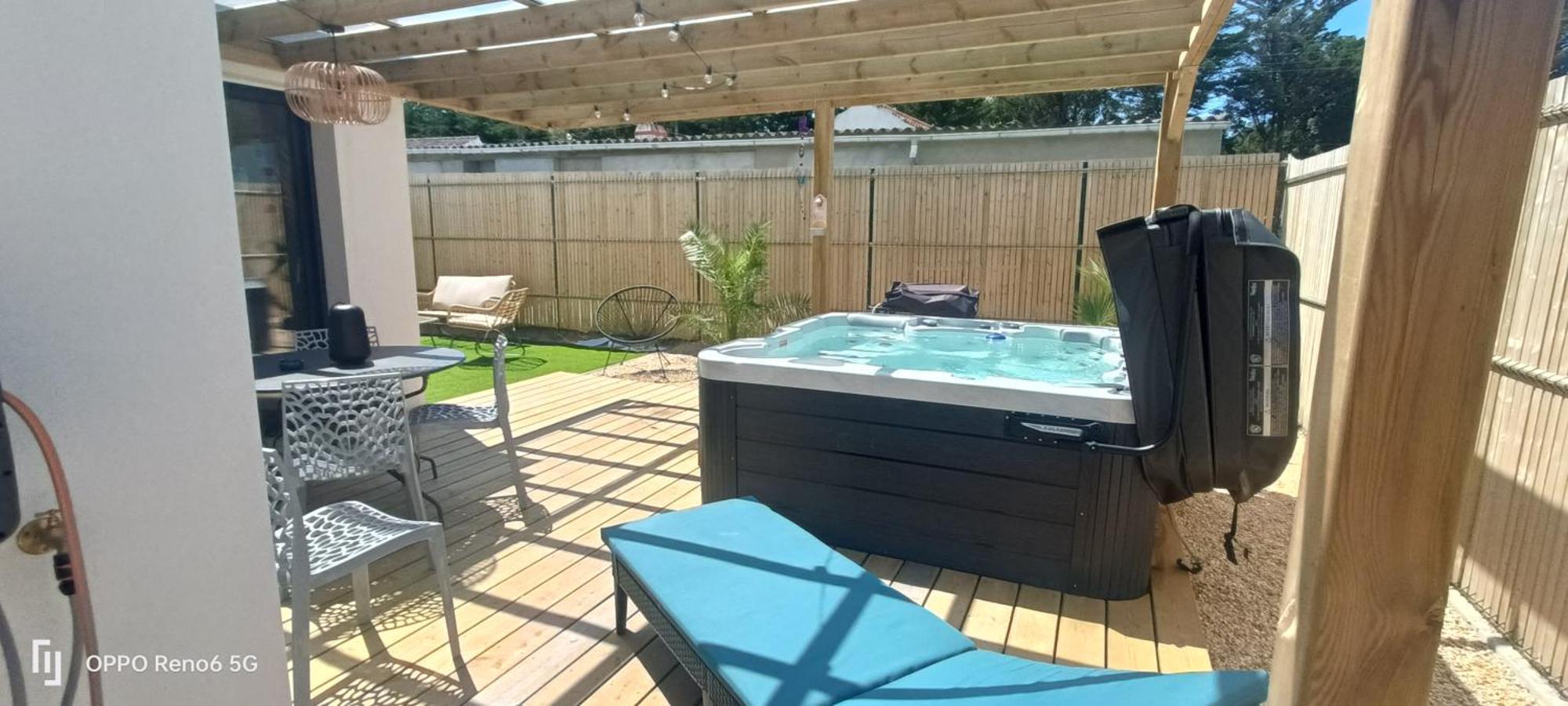 Apb Spa Locations Avec Jacuzzi Privatif Saint-Jean-de-Monts Eksteriør bilde