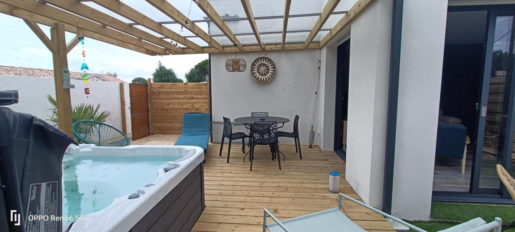 Apb Spa Locations Avec Jacuzzi Privatif Saint-Jean-de-Monts Eksteriør bilde